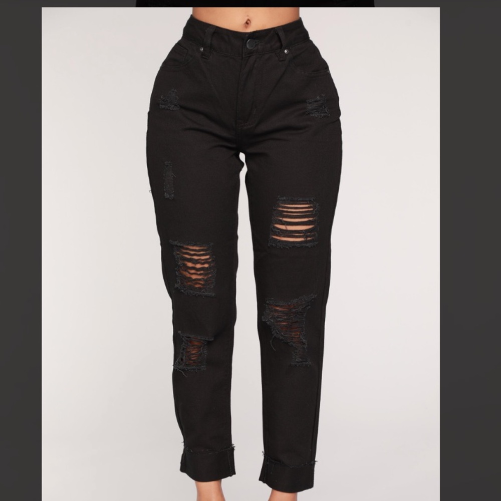 Black Ripped boyfriend Jeans